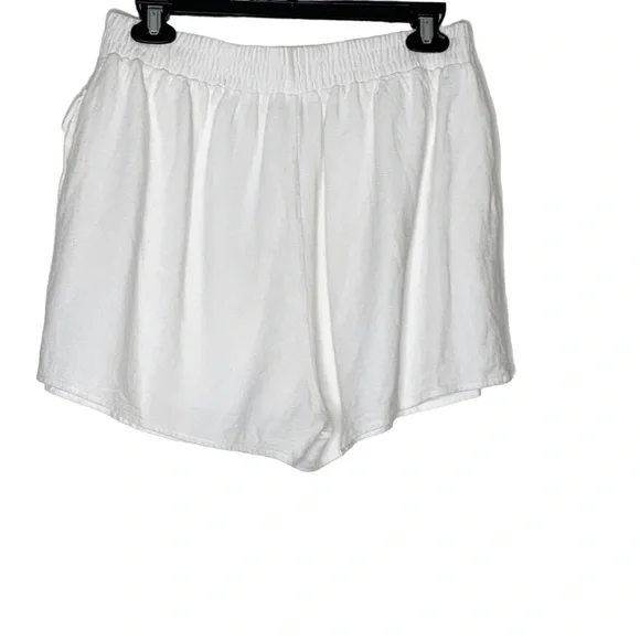 ACOA- white linen blend shorts. Lined. Size L - Picture 5 of 7